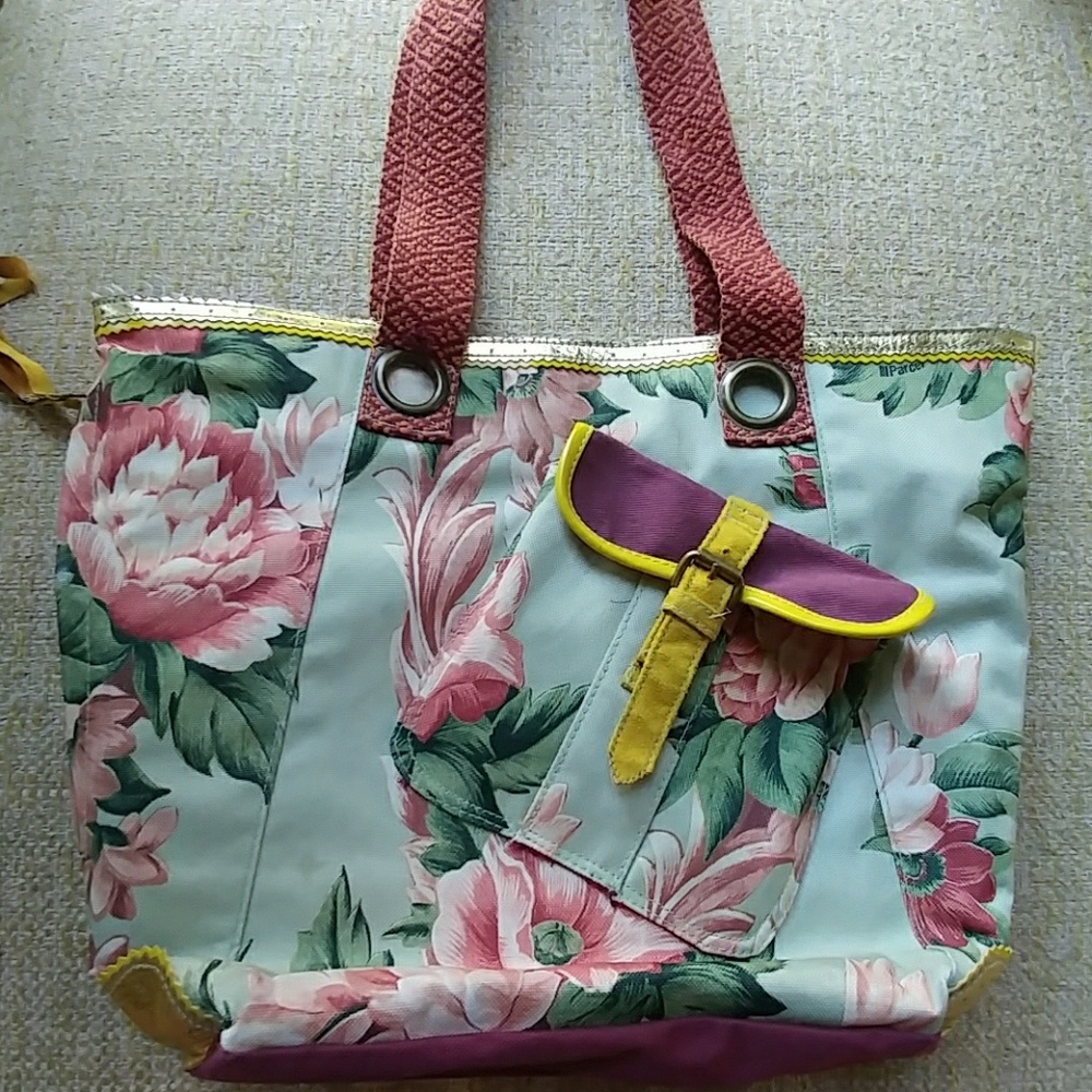 III Parcel floral bag